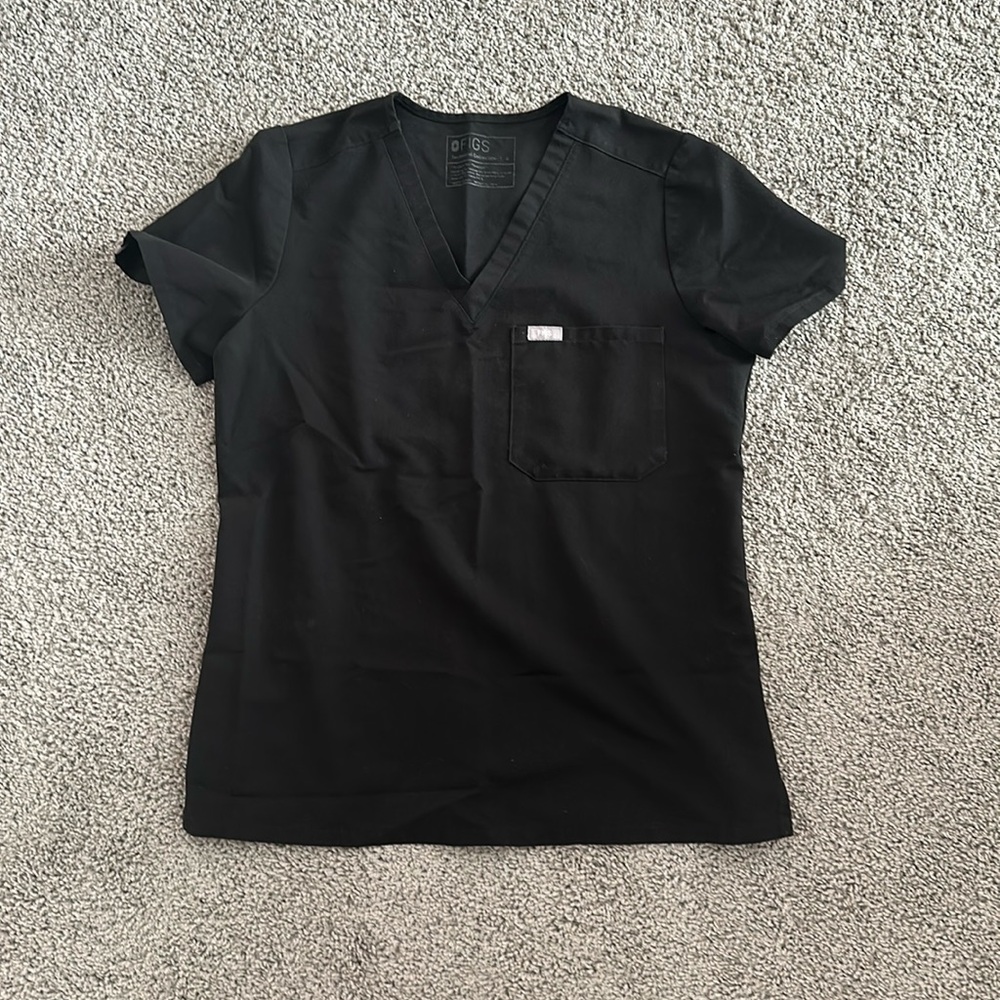 Figs Carina One Pocket Scrub Top